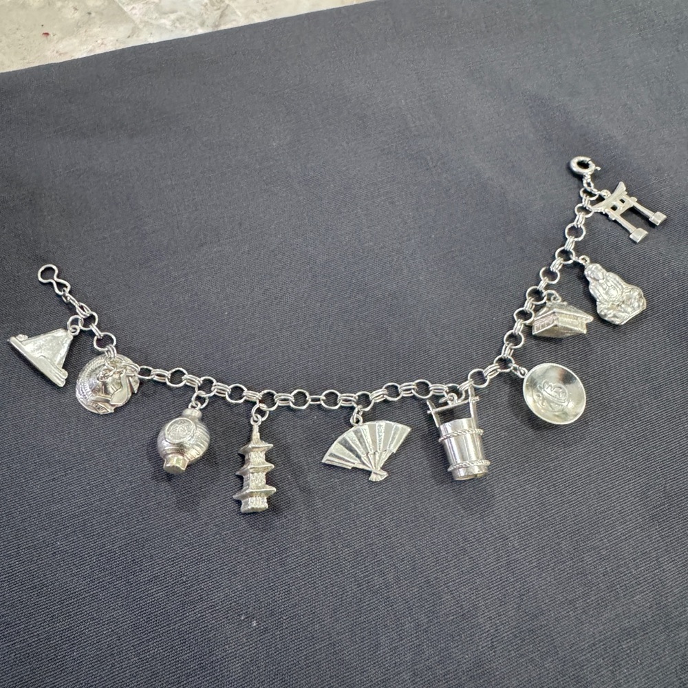 Asian Japanese Charm bracelet vintage 950 silver 10 charms